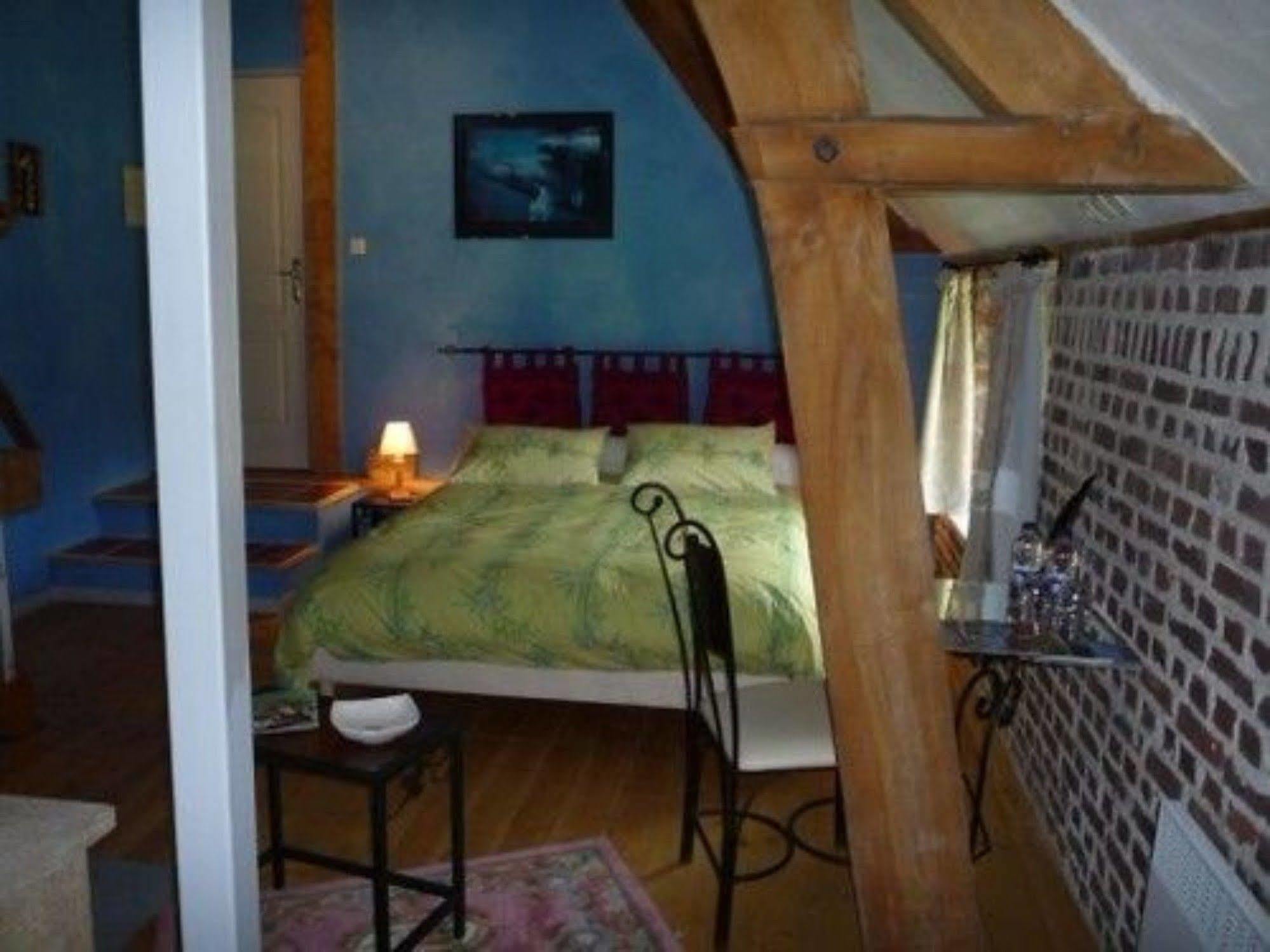 Au Mesnil Le Bas Bray Bed & Breakfast Bures-en-Bray ภายนอก รูปภาพ