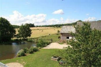 Au Mesnil Le Bas Bray Bed & Breakfast Bures-en-Bray ภายนอก รูปภาพ